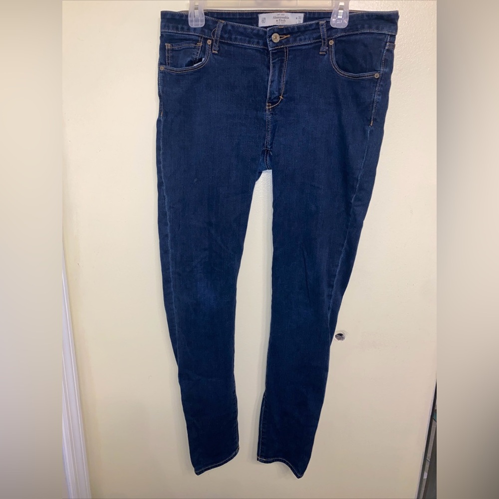 Abercrombie and fitch size 12 skinny jeans . 31x31